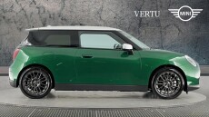 MINI Cooper 135kW E Exclusive [Level 2] 41kWh 3dr Auto Electric Hatchback